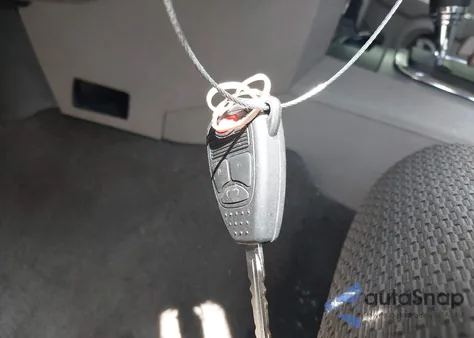 2006 Jeep Commander из США, поврежденный, VIN 1J8HG48K56C324296